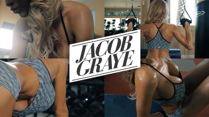 Jordan Carver - Fitness Las Vegas