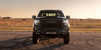 This GMC Sierra ‘Goliath’ Cranks Out 700 HP