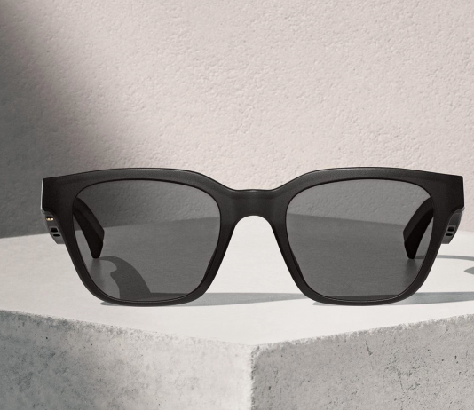 These 007-Worthy Sunglasses Have Built-In Speakers for Your Enjoyment