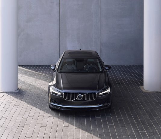 All New Volvo Vehicles Now Have These 2 Bold Safety Features