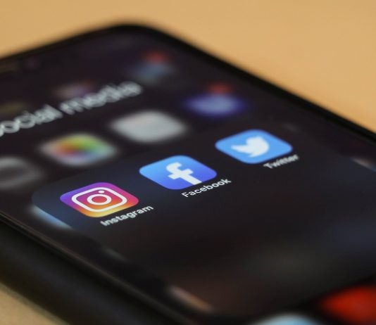 Why You Should Deactivate Your Social Media, According to a New Netflix Documentary